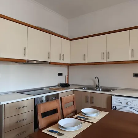 Apartman Doukissa's *