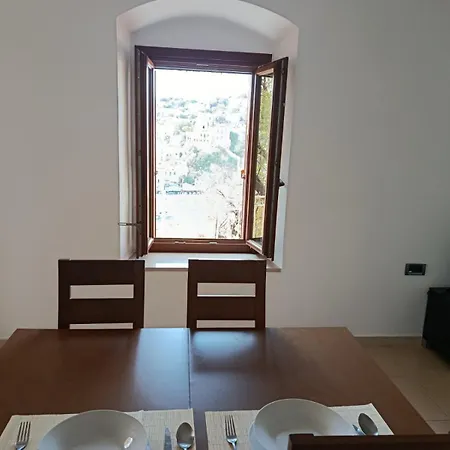 Doukissa's Apartamento Symi