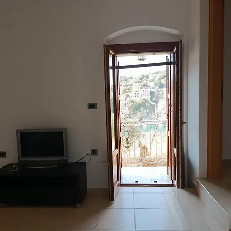 Lägenhet Doukissa's Symi