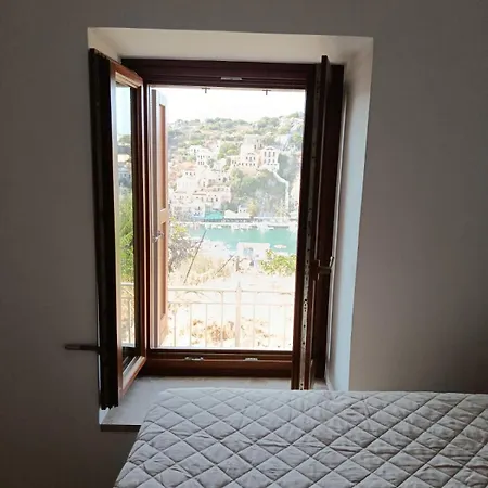 Doukissa's Lägenhet