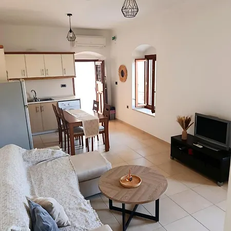 Doukissa's Apartamento Symi